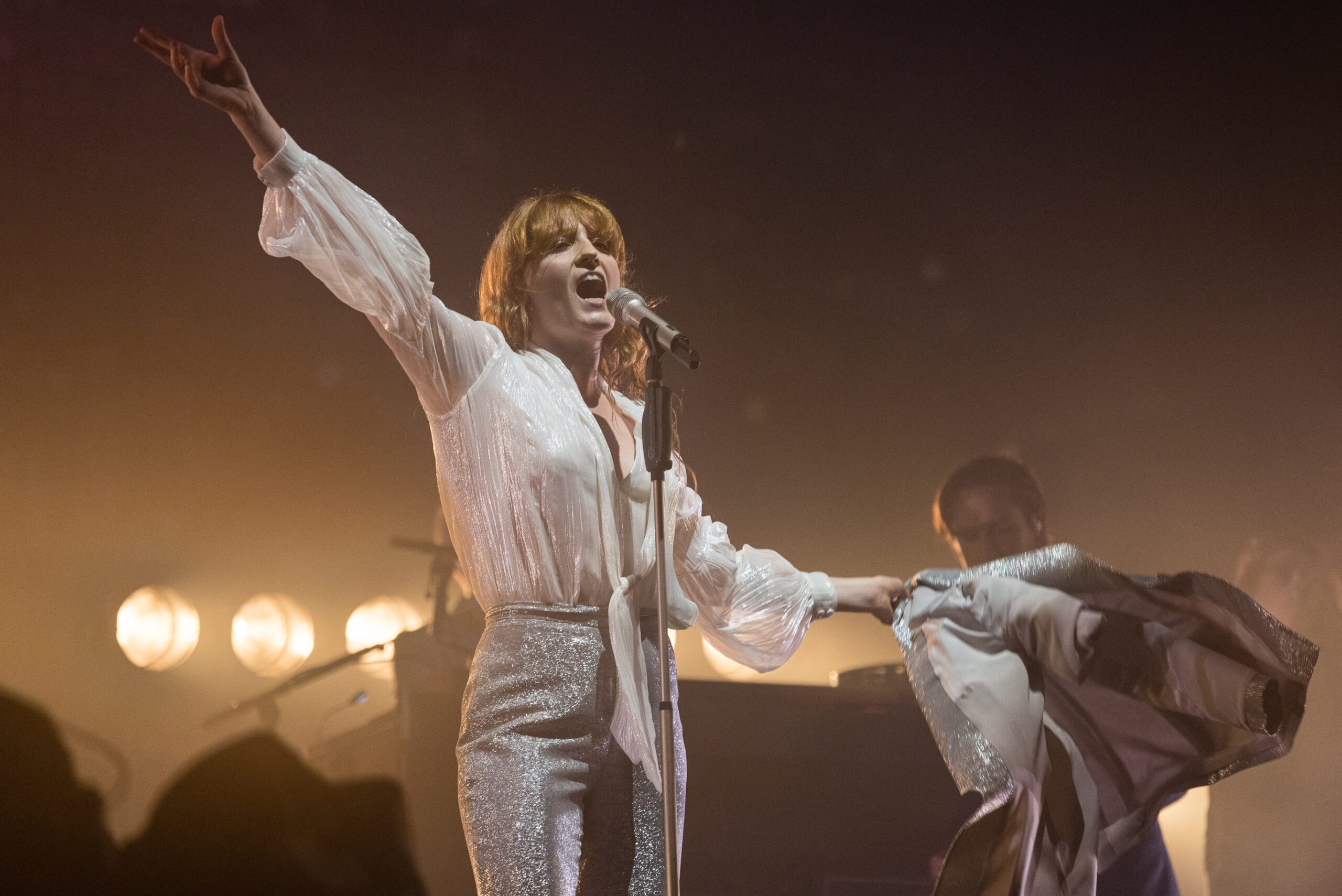 Music-festival-Photography-Florence-and-the-machine-glastonbury-jpg